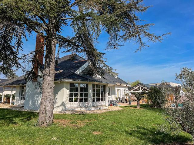 Vente maison 7 pièces Saint Barthélemy d'Anjou 49