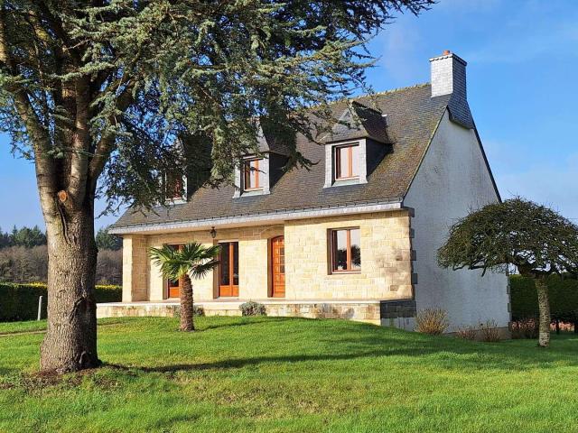 Vente maison 7 pièces Saint Brieuc de Mauron 56