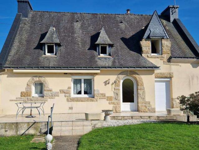 Vente maison 7 pièces Saint Gonnery 56