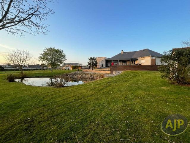 Vente maison 7 pièces Saint Georges sur Loire 49