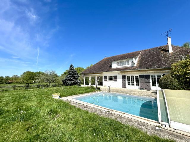 Vente maison 7 pièces Saint Florent Des Bois 85
