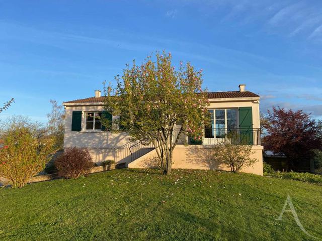 Vente maison 7 pièces Saint Hilaire de Loulay 85