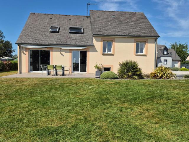 Vente maison 7 pièces Saint Hilaire du Maine 53