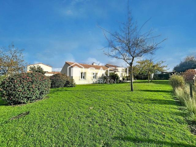 Vente maison 7 pièces Saint Julien de Concelles 44