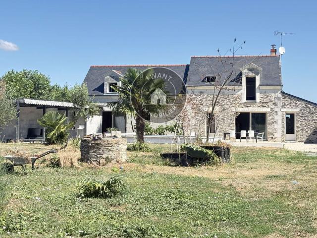 Vente maison 7 pièces Saint Mathurin sur Loire 49
