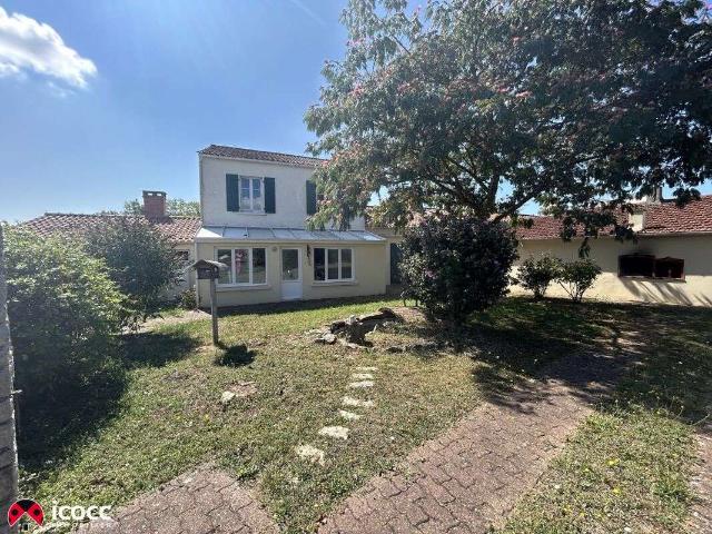 Vente maison 7 pièces Saint Michel en l'Herm 85