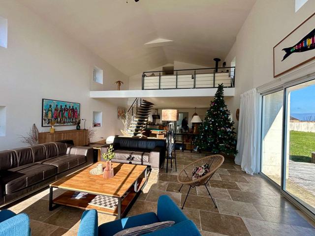 Vente maison 7 pièces Saint Michel en l'Herm 85