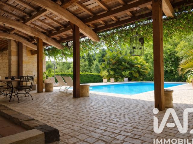 Vente maison 7 pièces Saint Savin 33