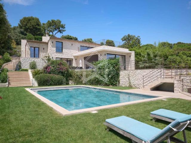 Vente maison 7 pièces Saint Paul de Vence 06