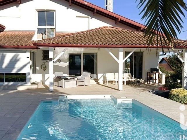 Vente maison 7 pièces Saint Palais 64