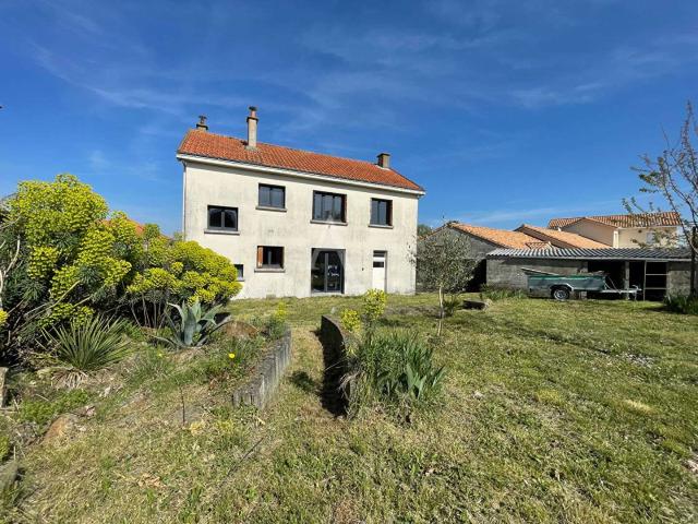 Vente maison 7 pièces Saint Philbert de Grand Lieu 44