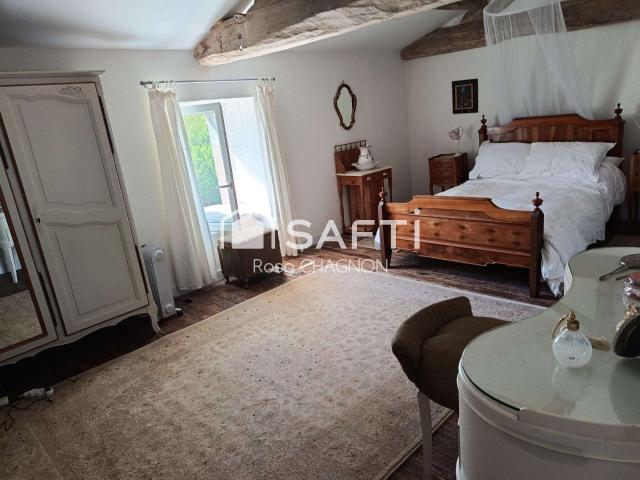Vente maison 7 pièces Saint Pierre du Chemin 85
