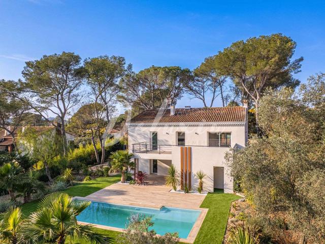 Vente maison 7 pièces Saint Raphaël 83