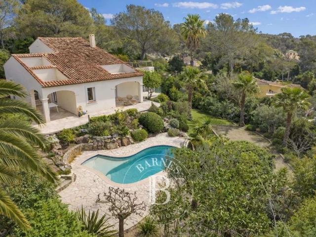 Vente maison 7 pièces Saint Raphaël 83
