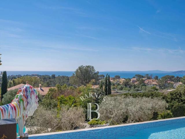 Vente maison 7 pièces Saint Raphaël 83