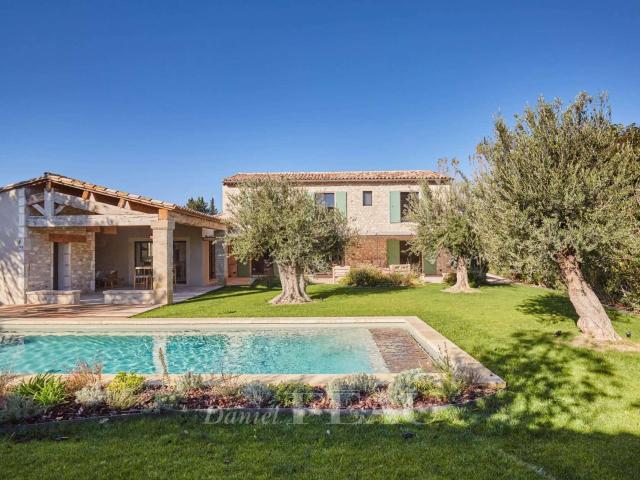 Vente maison 7 pièces Saint Rémy de Provence 13