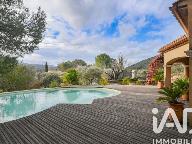 Vente maison 7 pièces Saint Zacharie 83