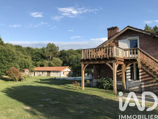 Vente maison 7 pièces Sainte Eulalie en Born 40