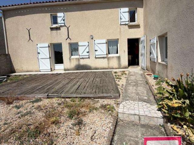 Vente maison 7 pièces Sainte Hermine 85
