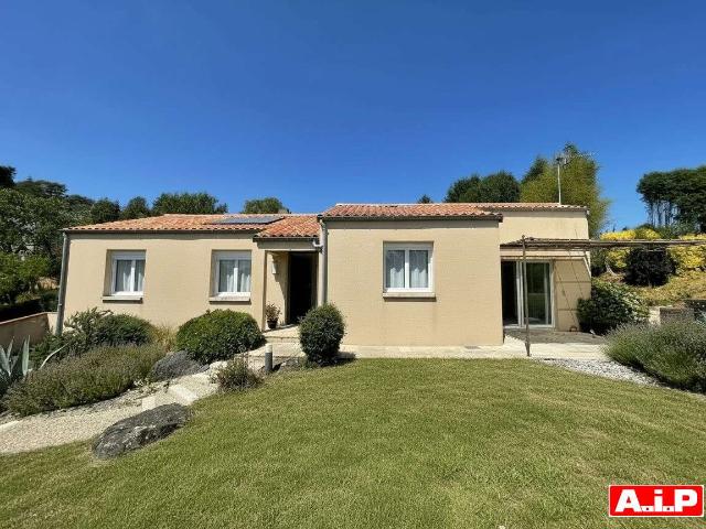 Vente maison 7 pièces Pouzauges 85