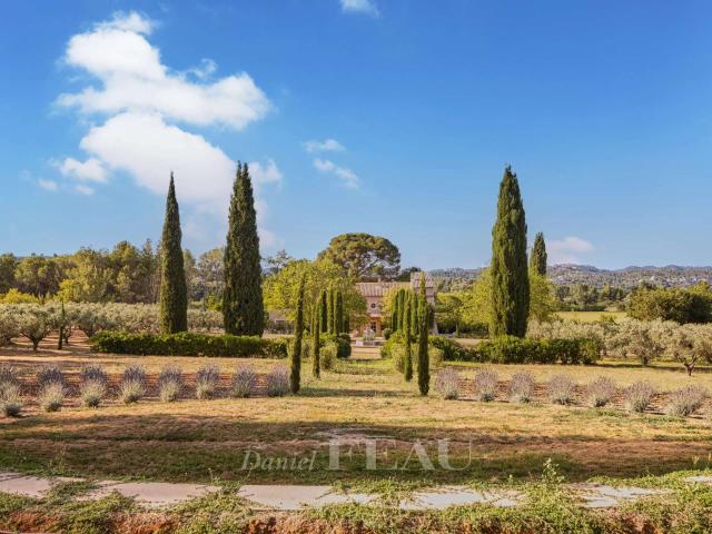 Vente maison 7 pièces Paradou 13