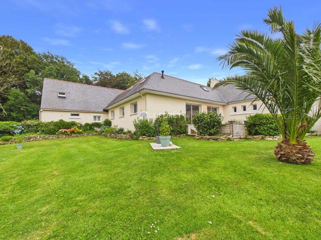 Vente maison 7 pièces Peumérit 29