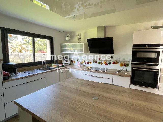 Vente maison 7 pièces Plumergat 56