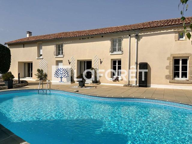 Vente maison 7 pièces Plaine et Vallées 79