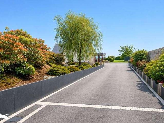 Vente maison 7 pièces Plounéventer 29