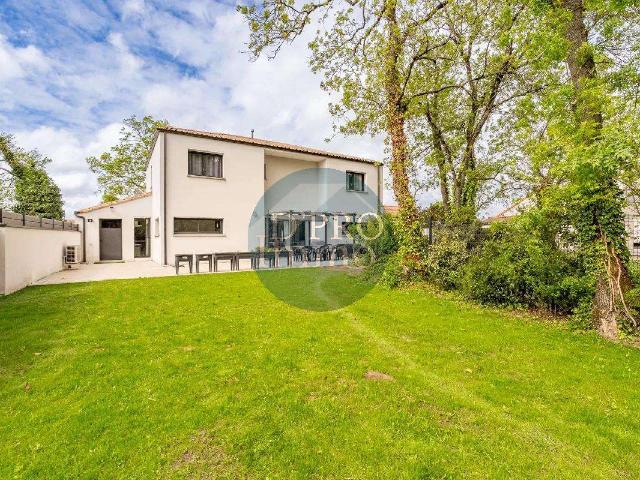 Vente maison 7 pièces Pont Saint Martin 44