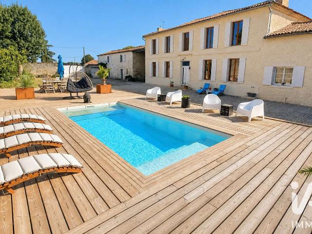 Vente maison 7 pièces Varaize 17