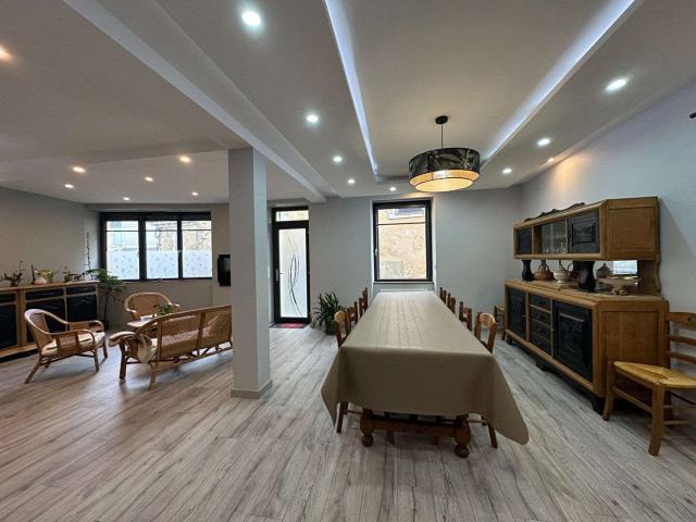 Vente maison 7 pièces Yvré le Pôlin 72
