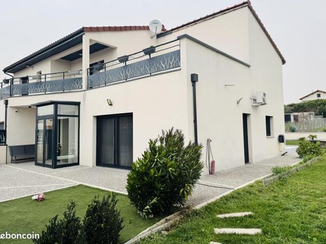 Vente | Maison | 7p | 5ch | 190 m² | Cébazat | Expo Sud Ouest | Terrasse · Piscine