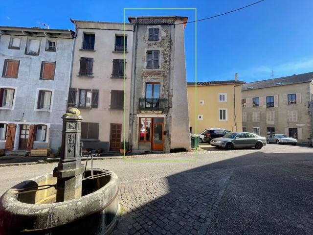 Vente Maison 42 m² à Arlanc 19 900 ¤