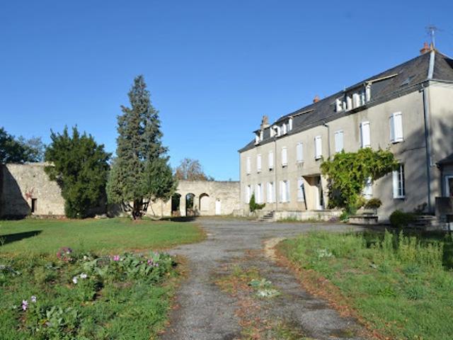 Vente Maison 42 pièces 1245 m2 Le chatelet