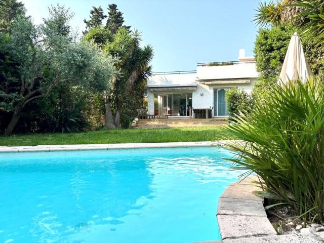 Vente maison 4 Pièce s 140m² Cap d'Antibes