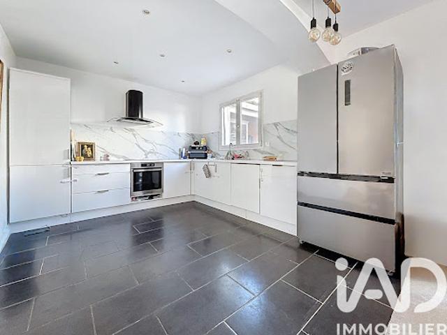 Vente Maison 4 pièces 104 m2 Beziers