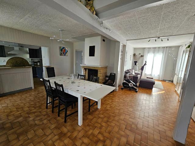 Vente Maison 4 pièces 104 m2 Saint Rémy en Rollat