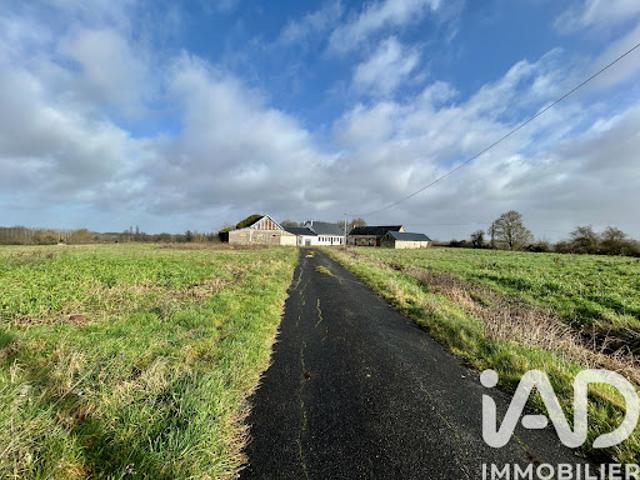 Vente Maison 4 pièces 105 m2 Vernoil le Fourrier