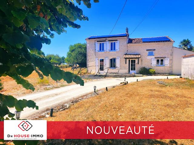 Vente Maison 4 pièces 105.34 m2 Loubillé
