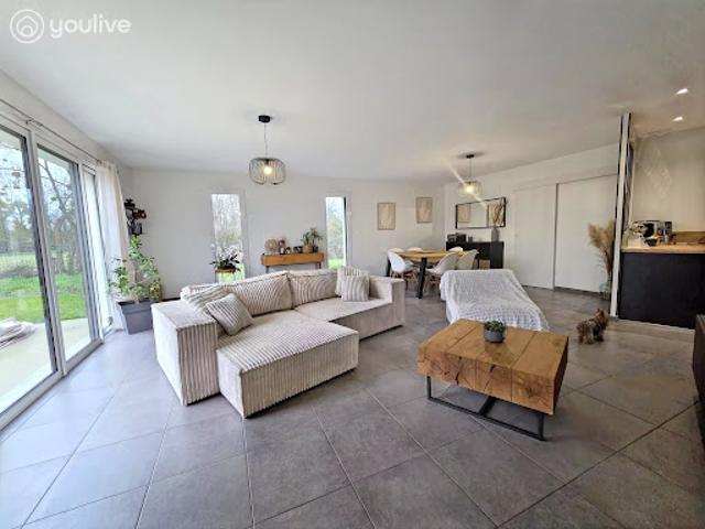 Vente Maison 4 pièces 105.98 m2 Bréal sous Montfort