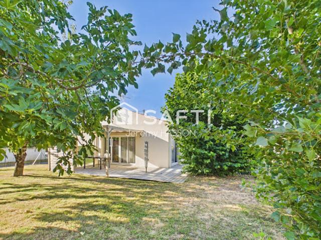 Vente Maison 4 pièces 106 m2 Corme Royal