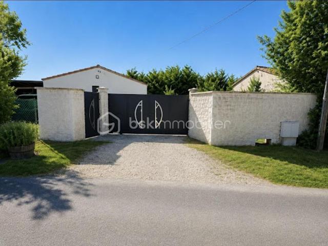 Vente Maison 4 pièces 106 m2 Courbillac