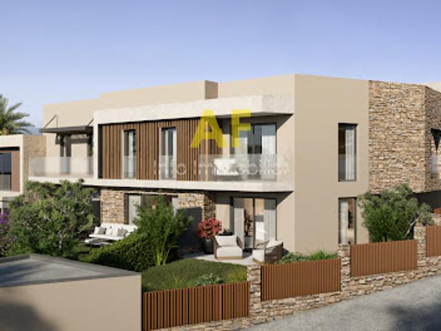 Vente Maison 4 pièces 106 m2 Saint raphael