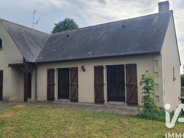 Vente Maison 4 pièces 106 m2 Vernoil le Fourrier