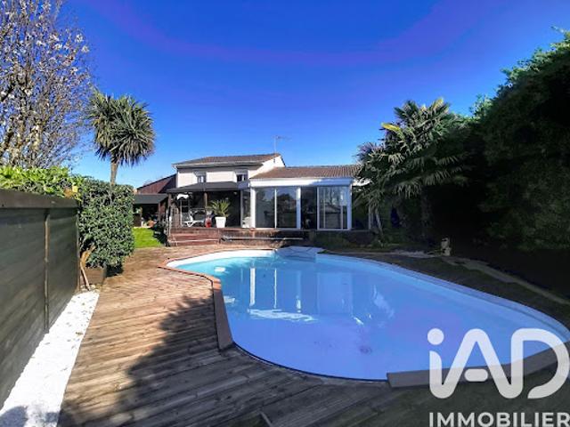 Vente Maison 5 pièces 106 m2 Villenave d'Ornon