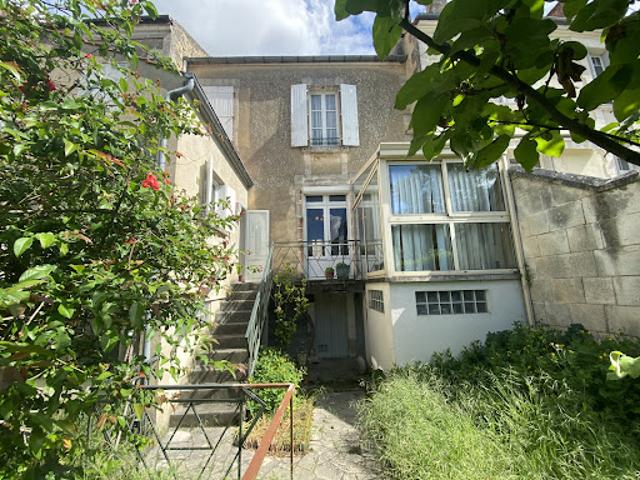 Vente Maison 4 pièces 107 m2 Angouleme
