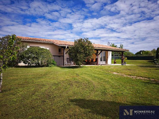 Vente Maison 4 pièces 107 m2 Brossac