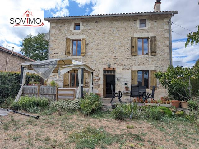 Vente Maison 4 pièces 108 m2 Manot