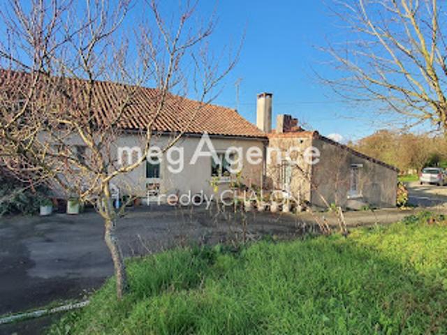 Vente Maison 4 pièces 108 m2 Tallud Sainte Gemme